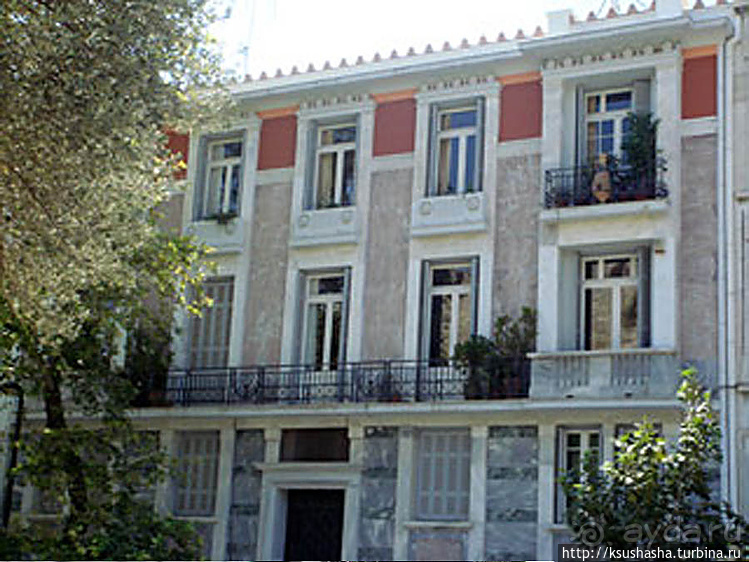 Альбом отзыва "Афинские прогулки (ч.1) Улица Диониссия"