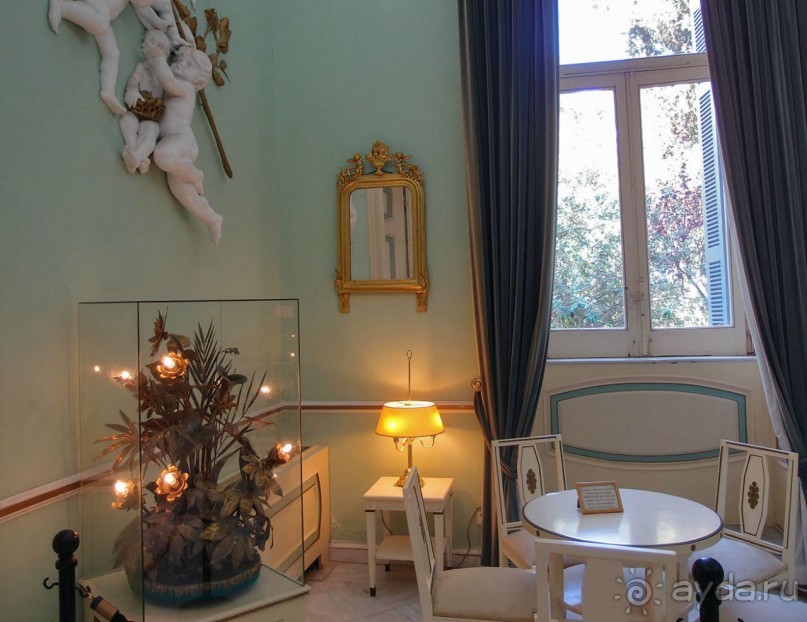 Три Ахиллеса и печальная Сисси