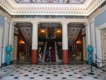 Три Ахиллеса и печальная Сисси