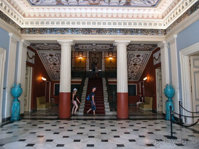 Три Ахиллеса и печальная Сисси