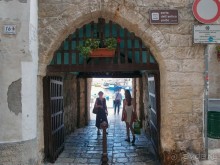 Монóполи. Единственный и неповторимый