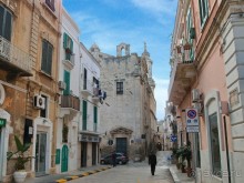 Монóполи. Единственный и неповторимый