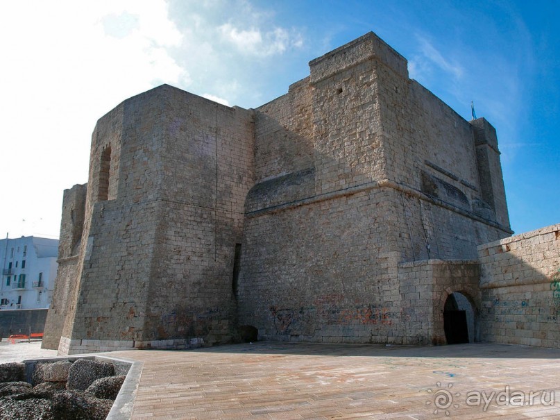 Монóполи. Единственный и неповторимый