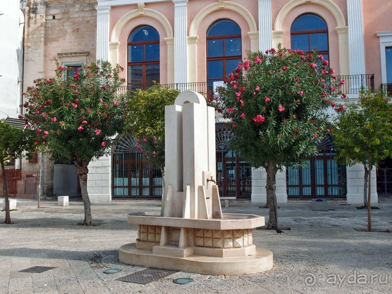 Монóполи. Единственный и неповторимый