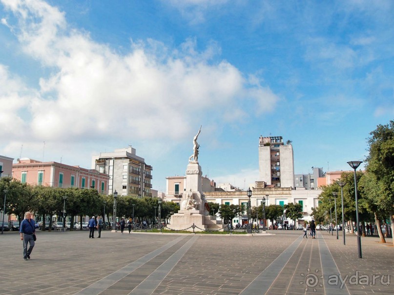 Монóполи. Единственный и неповторимый