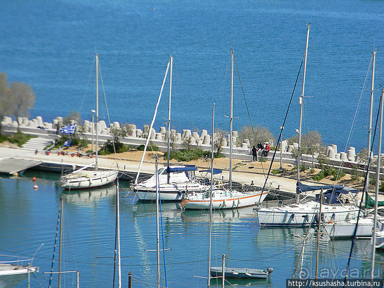 В Пирей — на туристическом автобусе