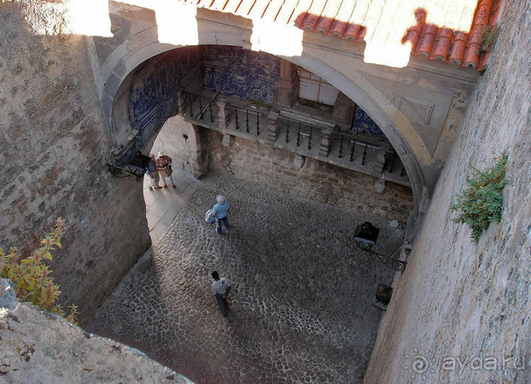 Обидуш (ч.1) Касаясь крыш твоих ладонью