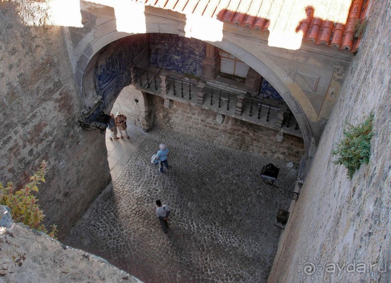 Обидуш (ч.1) Касаясь крыш твоих ладонью