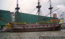 В коричневых тонах