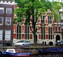 В коричневых тонах