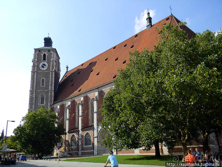 Ингольштадт. Кому — барокко, а кому — Армани