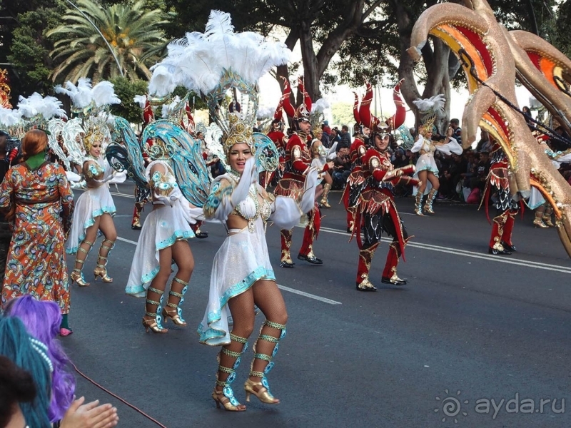 Альбом истории "Карнавал «Фантазия» на Тенерифе"