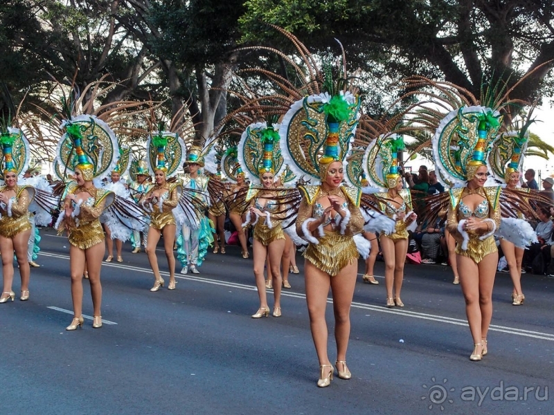 Альбом истории "Карнавал «Фантазия» на Тенерифе"