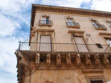 Альбом отзыва "Медовый Лечче"