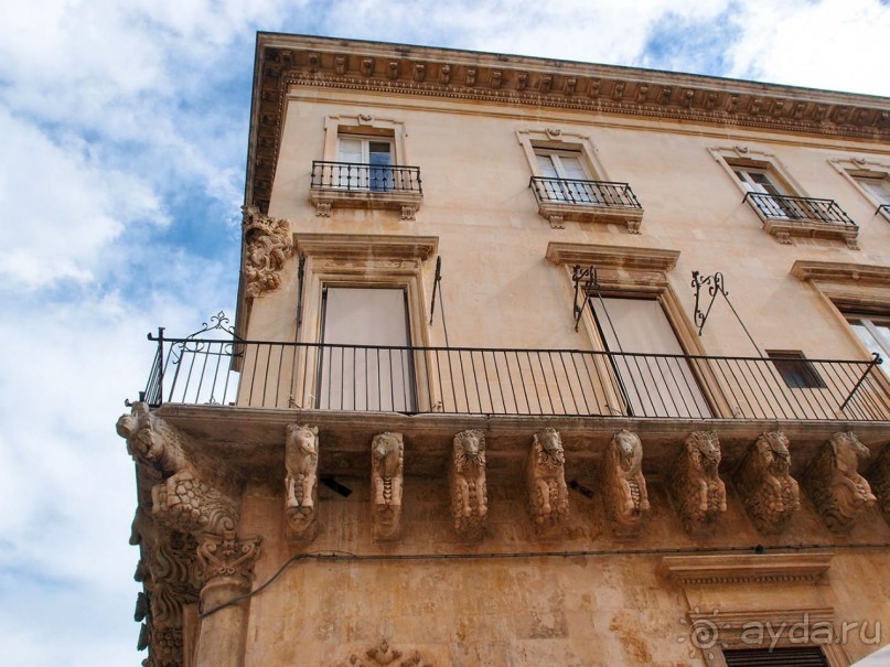 Медовый Лечче