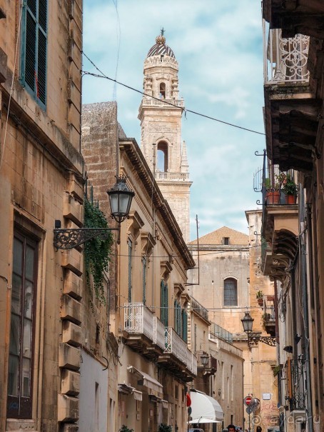 Медовый Лечче