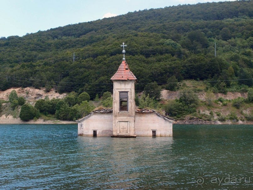 Трижды Маврово