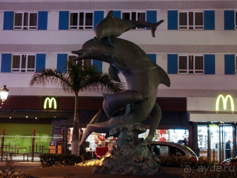 Альбом истории "Слишком темно, феерически ярко"