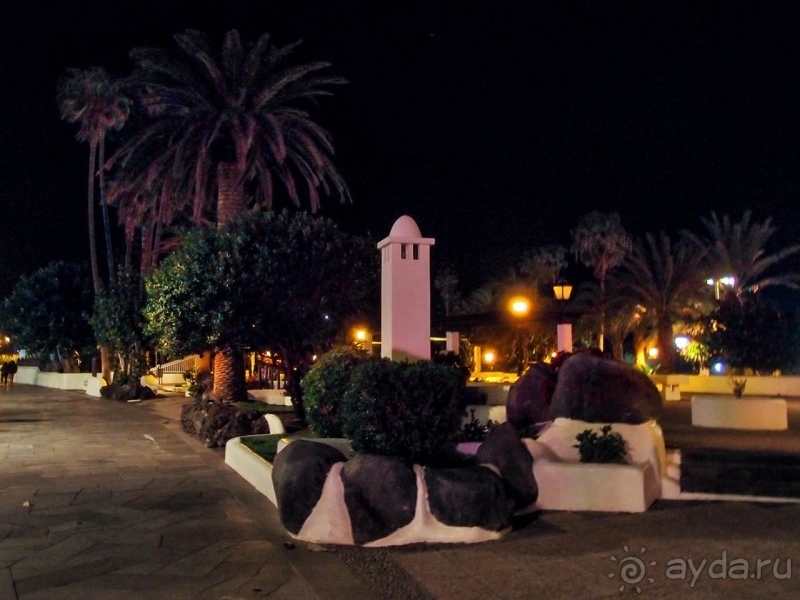 Альбом истории "Слишком темно, феерически ярко"