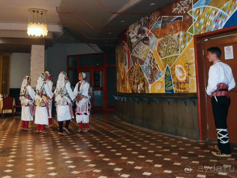 За фольклором — в Подмочани