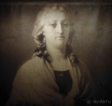 Печальный замок на набережной