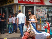 Альбом отзыва "Адлояда"