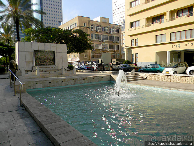 Эклектика и баухаус на бульваре Ротшильда