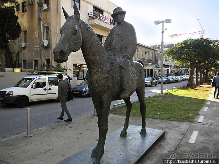 Эклектика и баухаус на бульваре Ротшильда