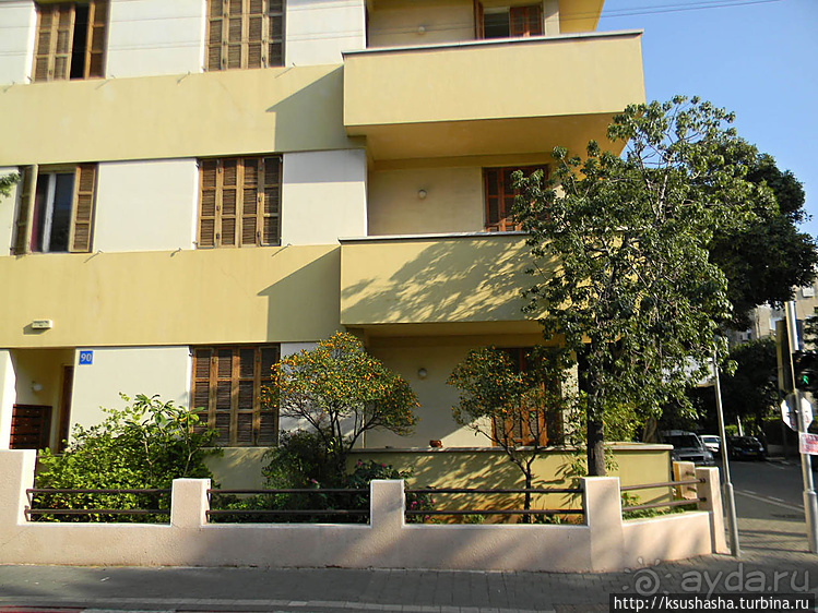 Эклектика и баухаус на бульваре Ротшильда