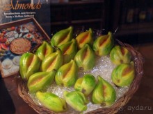 В сладкой глазури Горький миндаль