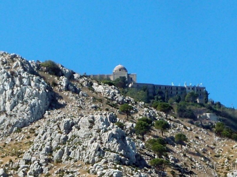 В сладкой глазури Горький миндаль