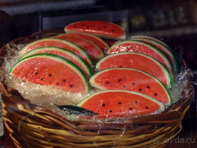 В сладкой глазури Горький миндаль