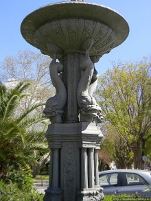 Первый Олимпийский дворец рядом с храмом Зевса Олимпийского