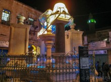 Снова расцветился город ночной