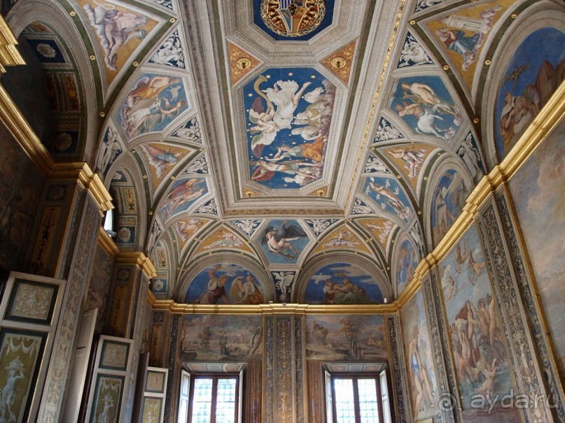 Рафаэль и Фарнезина