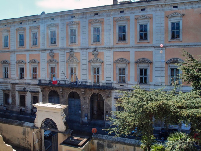 Рафаэль и Фарнезина