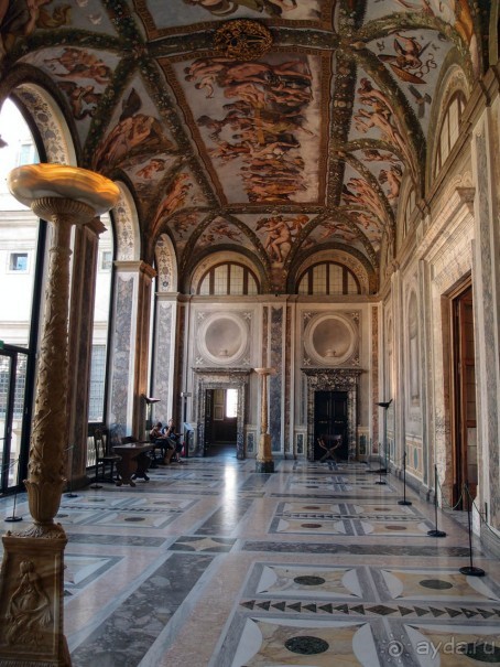 Рафаэль и Фарнезина