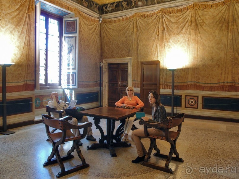 Рафаэль и Фарнезина