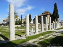 Римская Агора, Скирон, Борей и Кекий