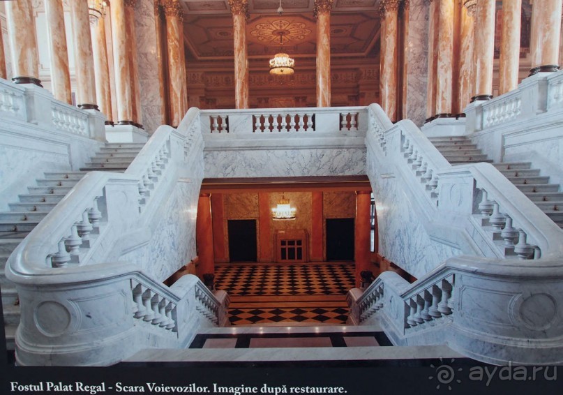 Светлая и темная энергия Площади Революции