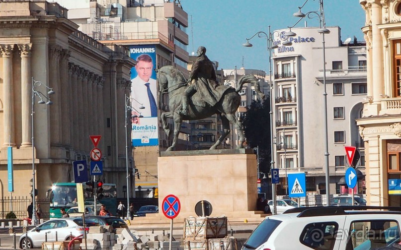 Светлая и темная энергия Площади Революции