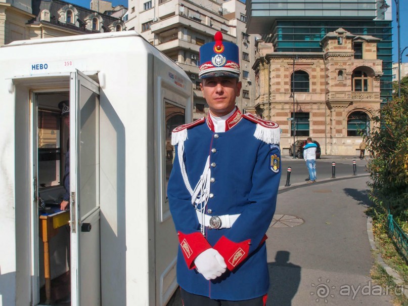 Светлая и темная энергия Площади Революции