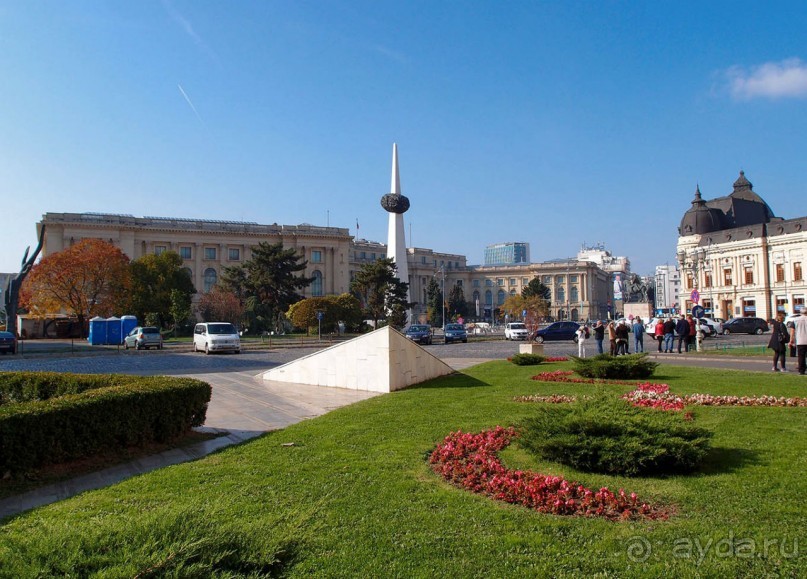 Светлая и темная энергия Площади Революции