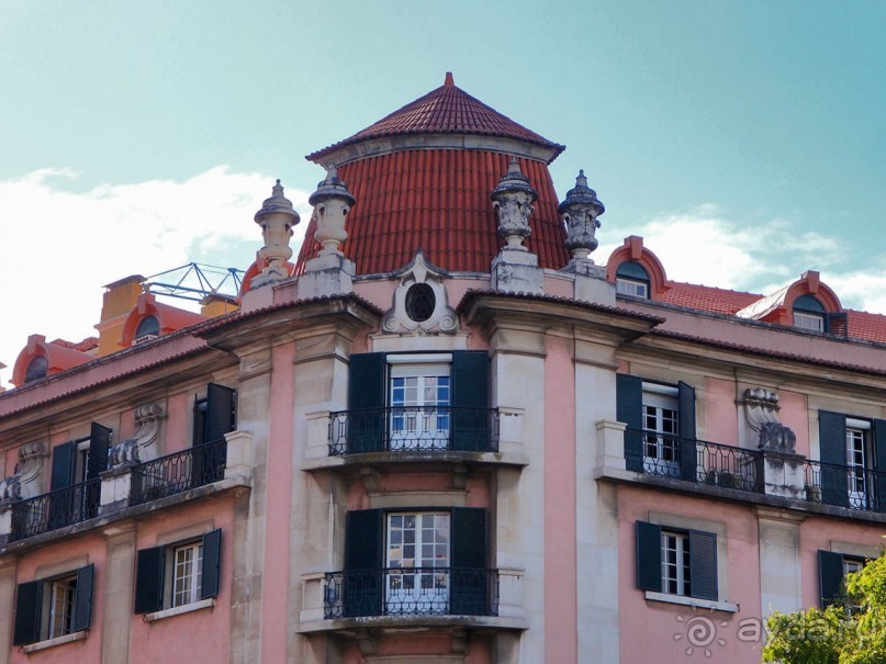 Лиссабон — разномастный, контрастный, прекрасный