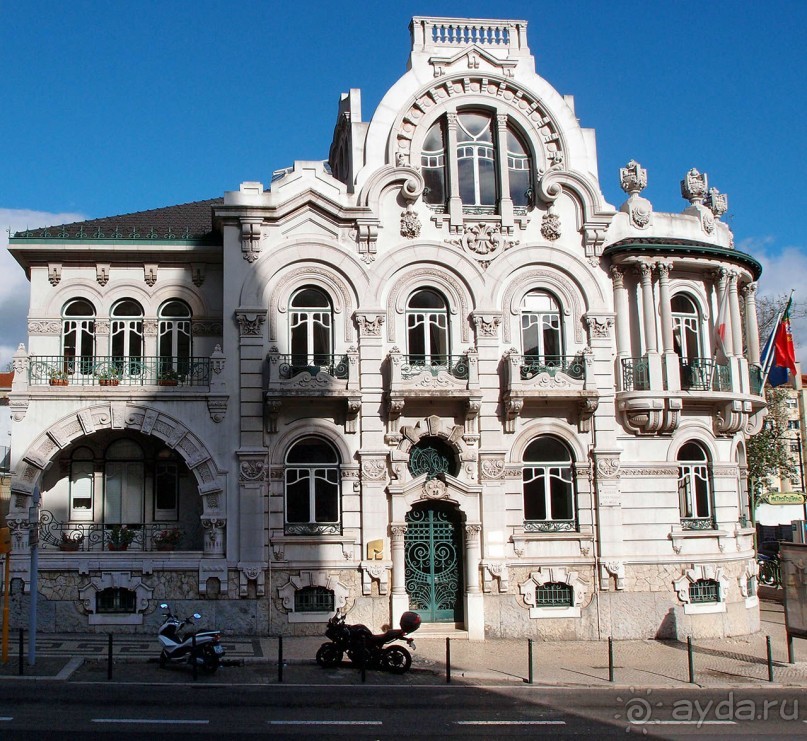 Лиссабон — разномастный, контрастный, прекрасный