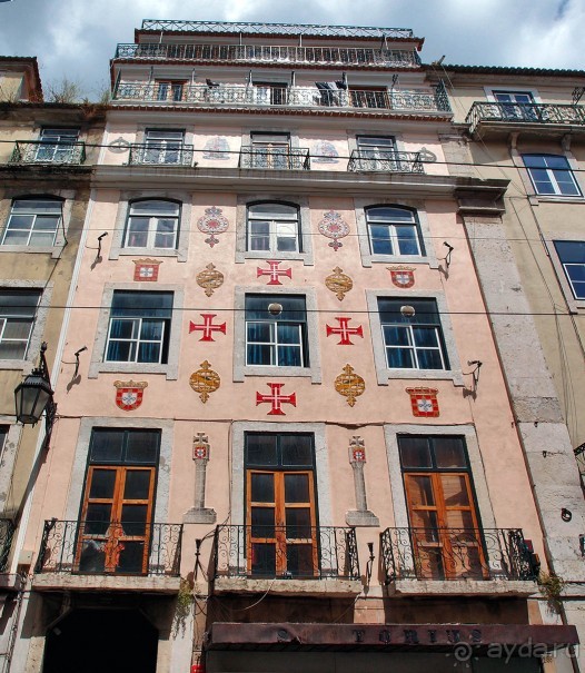 Лиссабон — разномастный, контрастный, прекрасный