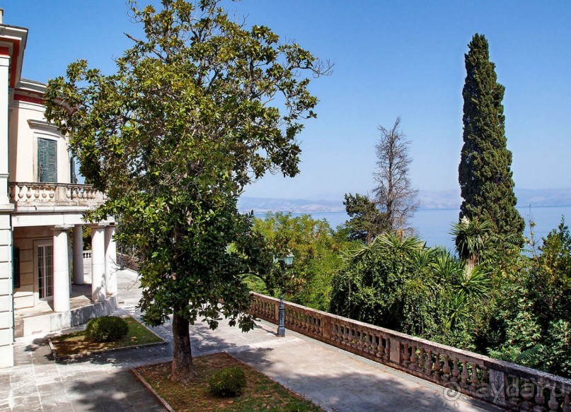 Летняя резиденция для властьимущих