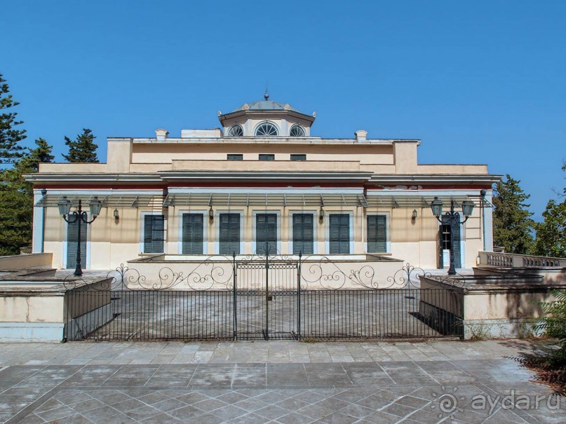 Летняя резиденция для властьимущих