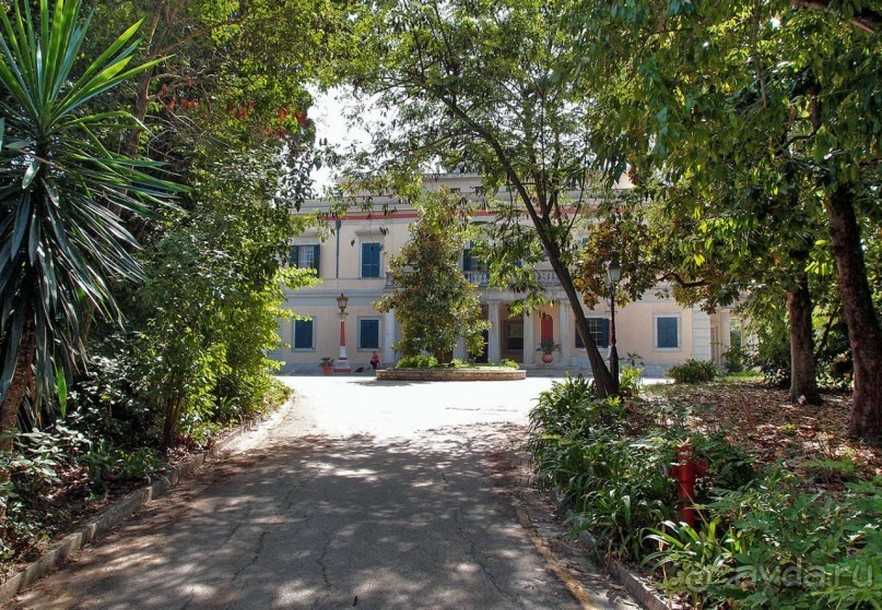 Летняя резиденция для властьимущих