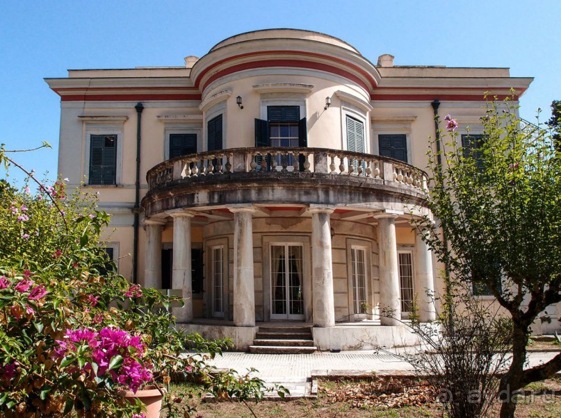 Летняя резиденция для властьимущих